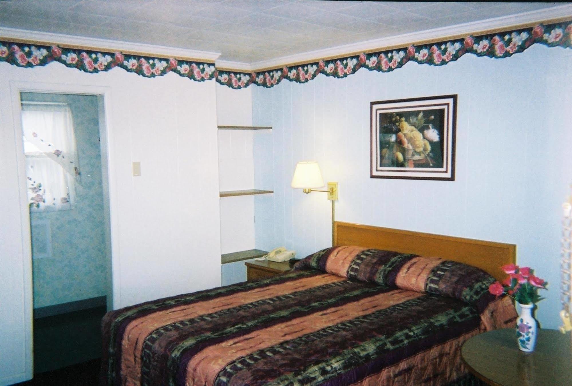 Rainbow Motel Montpelier Exterior foto